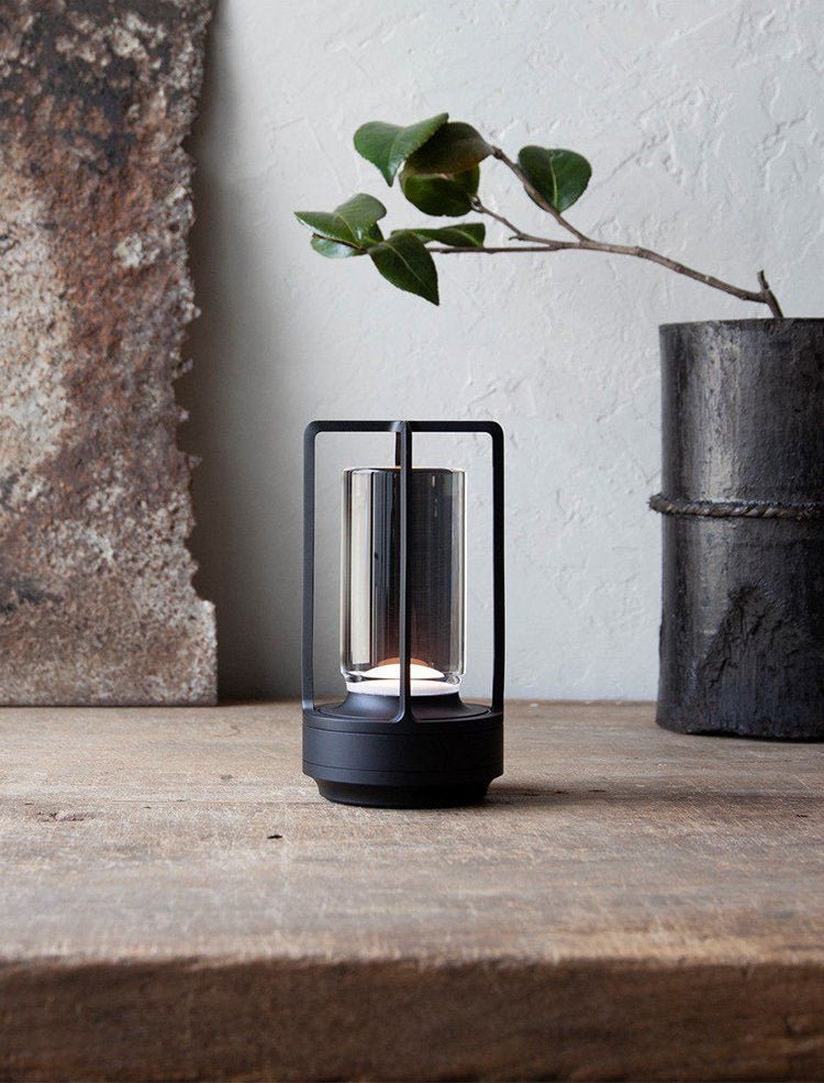 Solvane Rechargeable Table Lamp