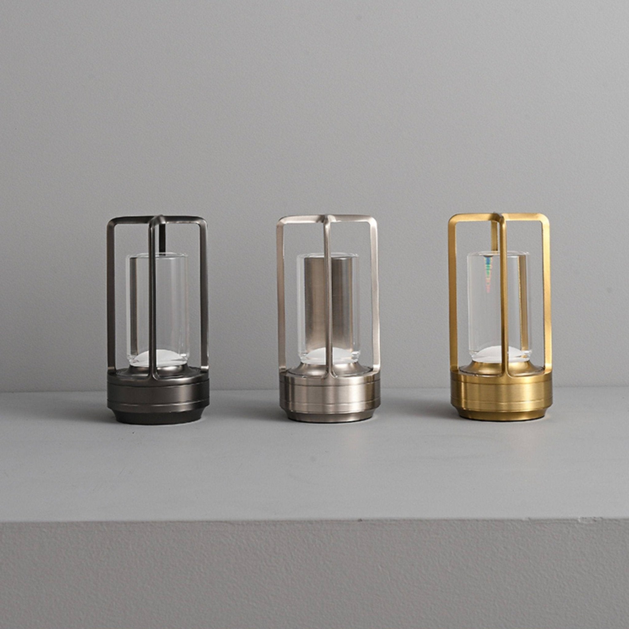 Solvane Rechargeable Table Lamp
