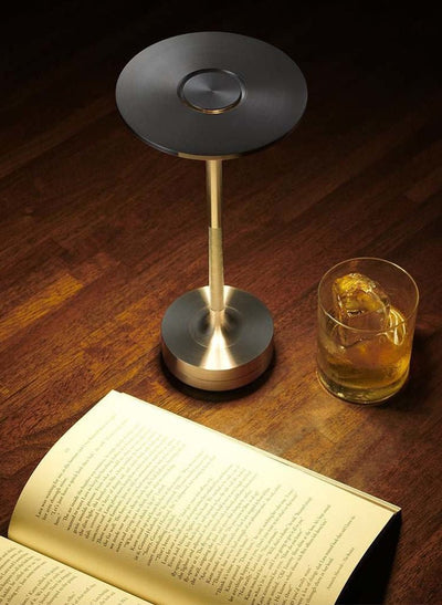 Solvane Rechargeable Table Lamp