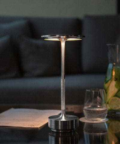 Solvane Rechargeable Table Lamp