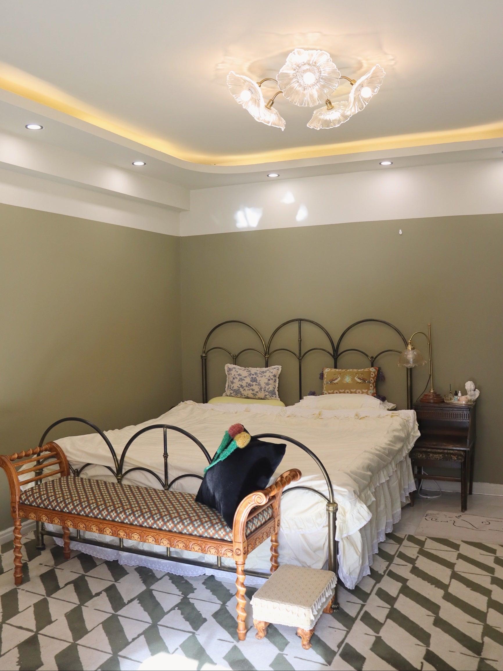 Lioruina Ceiling Lamp Leaf Glass with Brass Elegant