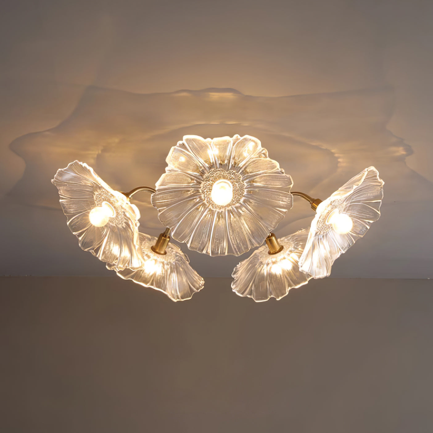 Lioruina Ceiling Lamp Leaf Glass with Brass Elegant