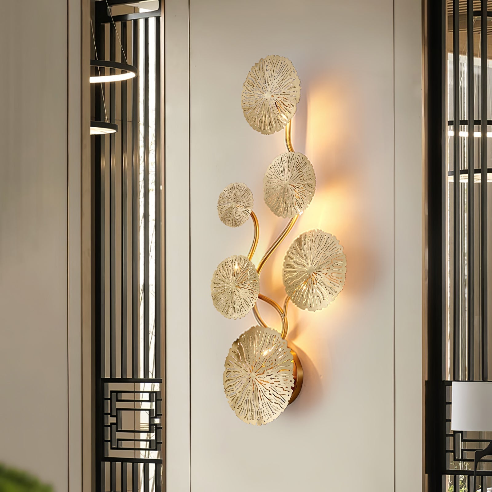 Rylso Wall Lamp Lotus Leaf Brass