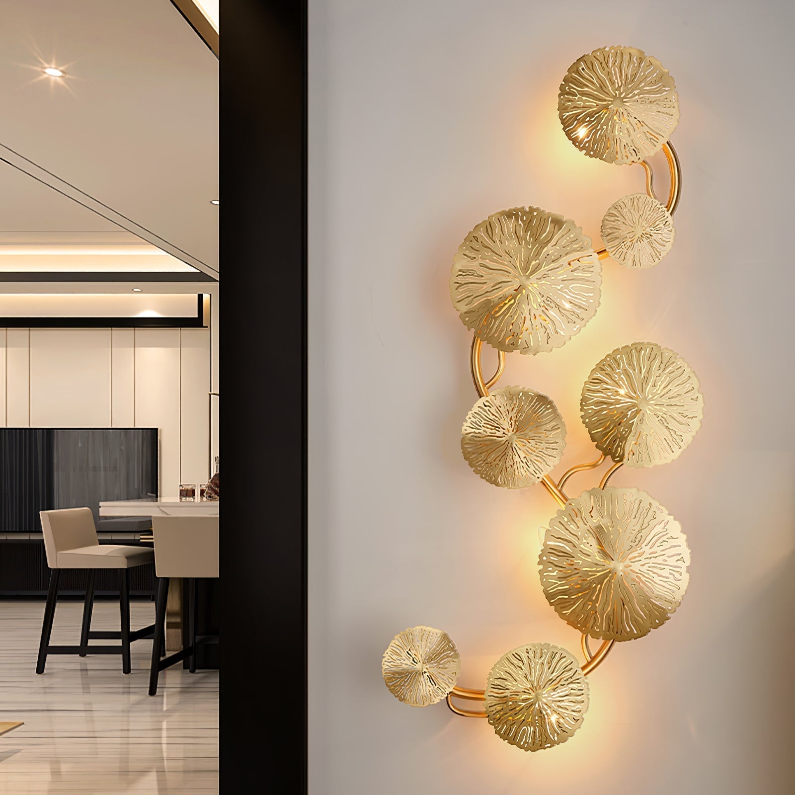 Rylso Wall Lamp Lotus Leaf Brass