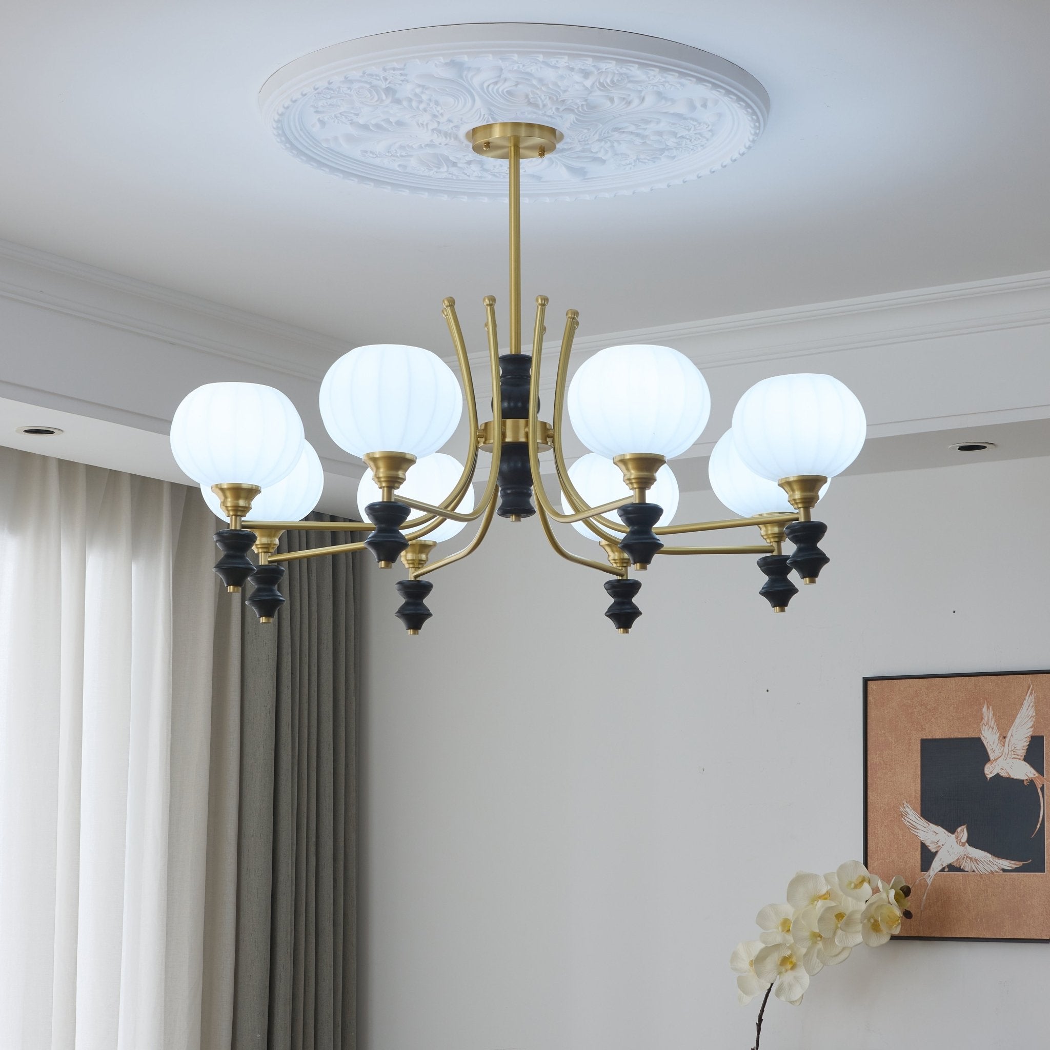 Zavenen Traditional Elegance  Vintage Brass Wood Chandelier
