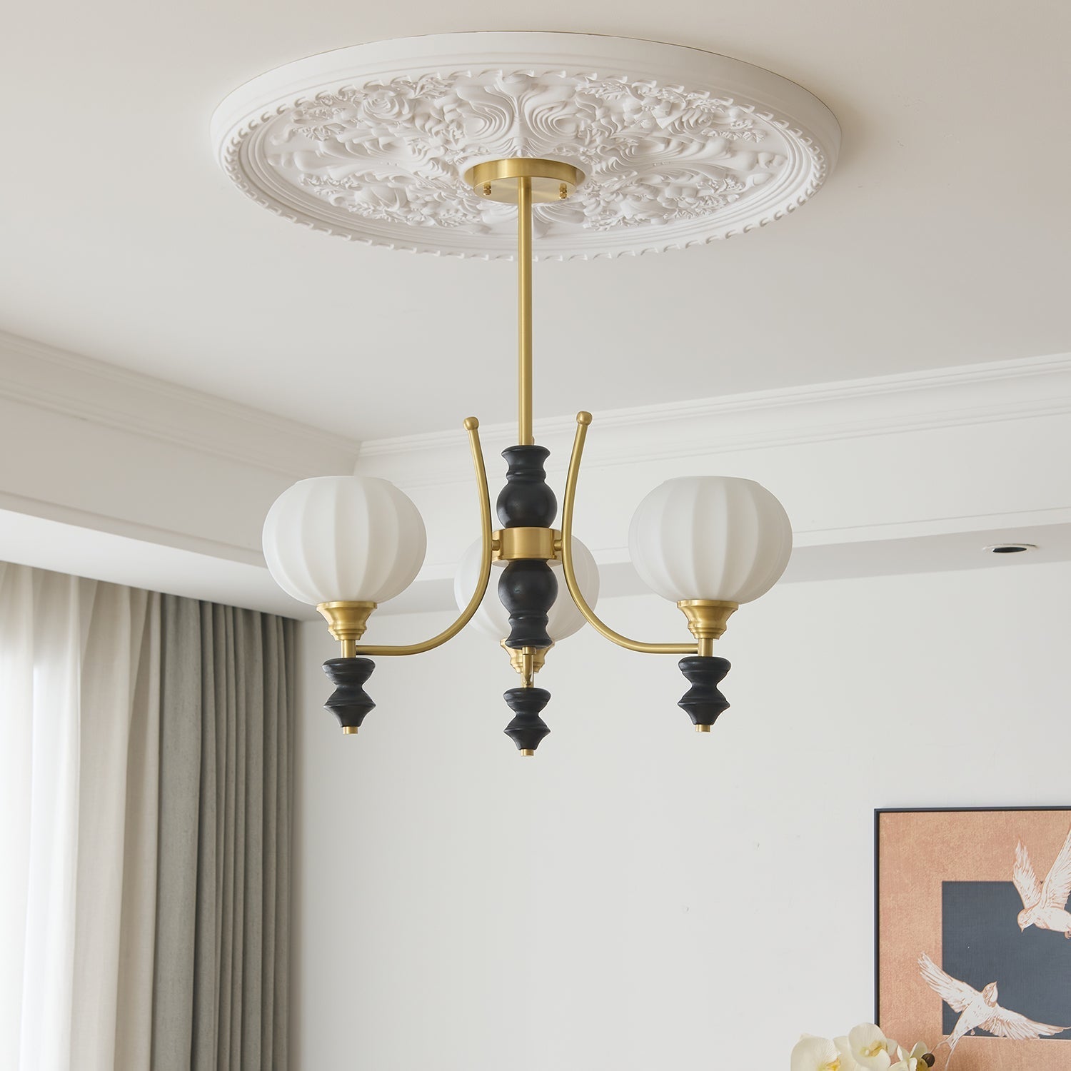 Zavenen Traditional Elegance  Vintage Brass Wood Chandelier