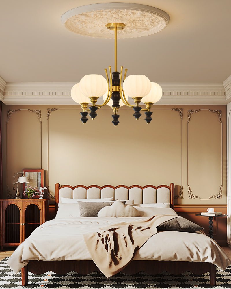 Zavenen Traditional Elegance  Vintage Brass Wood Chandelier