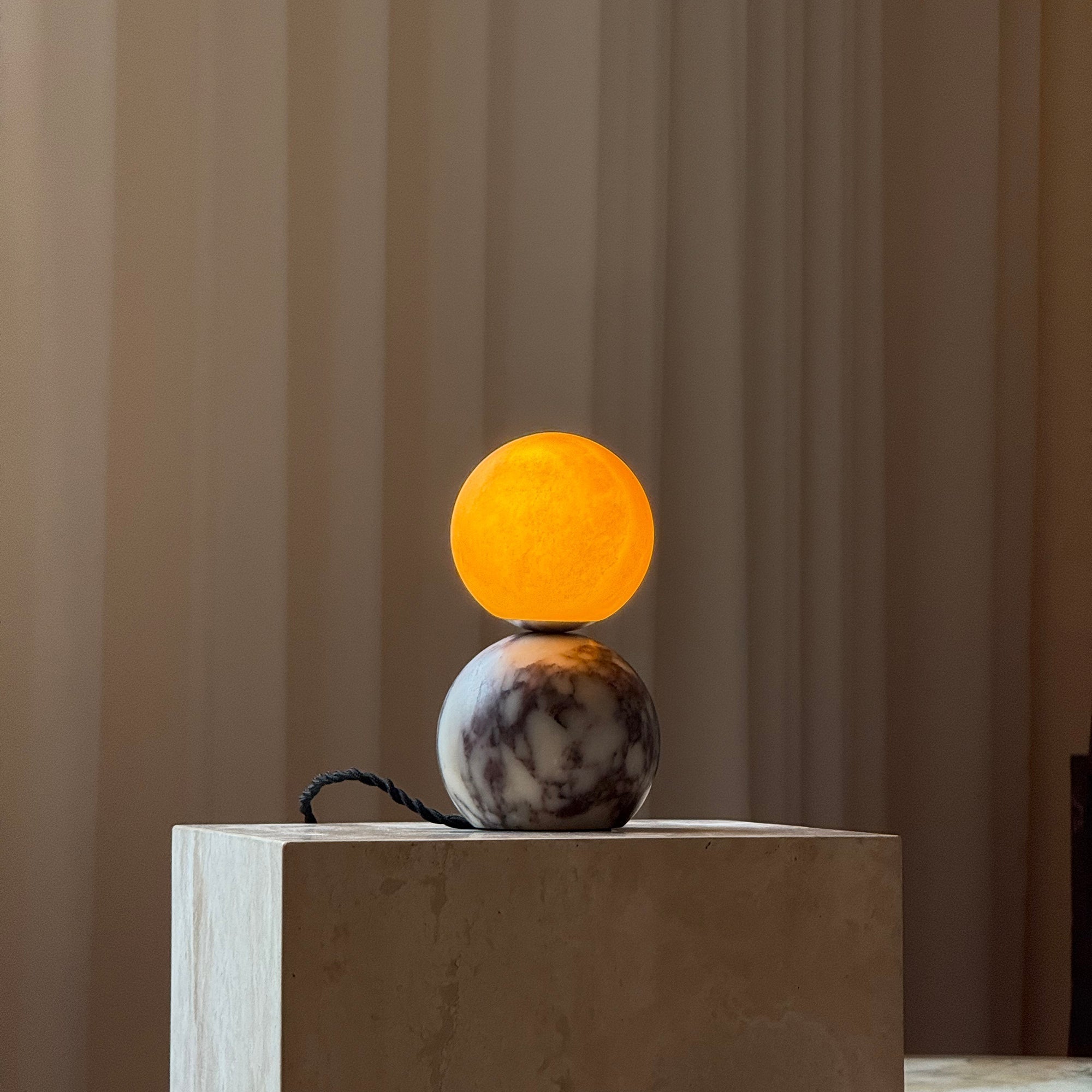 Ceaty Table Lamp
