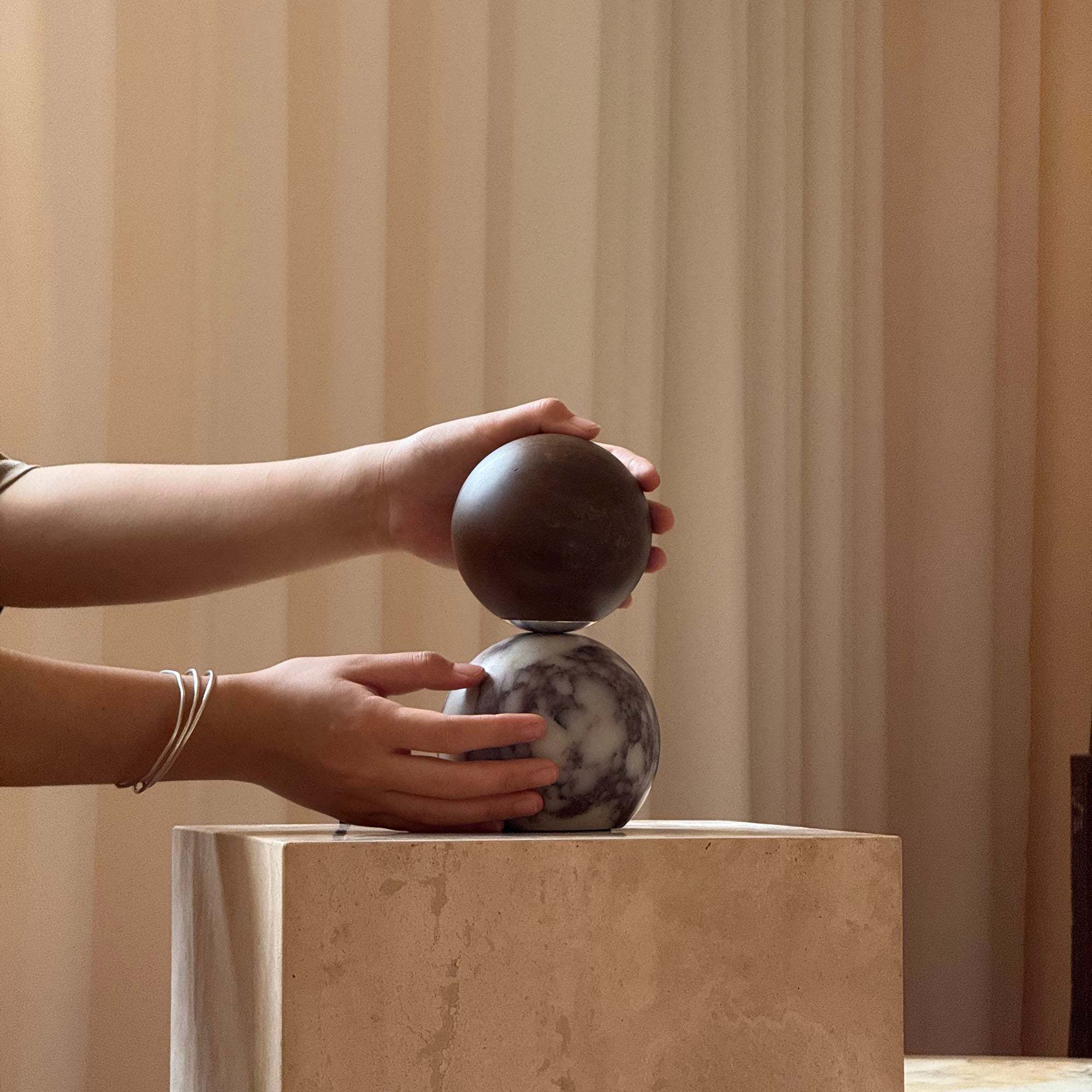 Ceaty Table Lamp