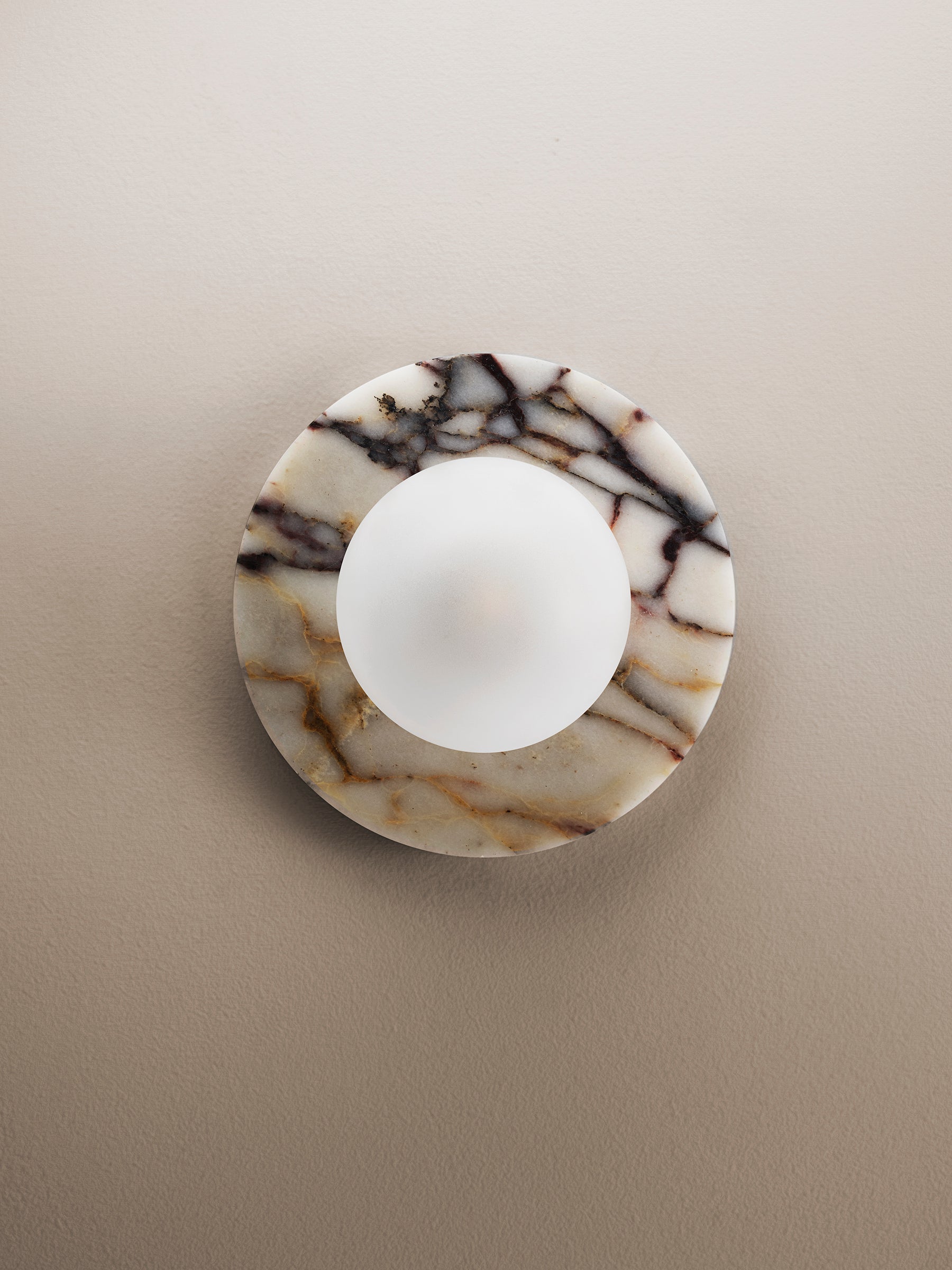 Calirina Wall Lamp