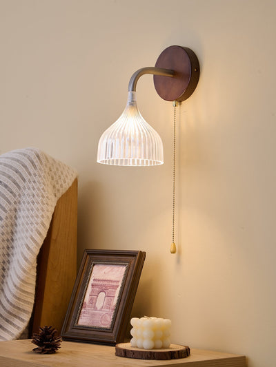 Cimararae Elegance Classic Wood Wall Lamp