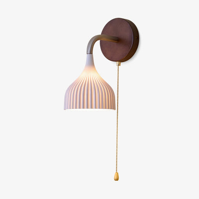 Cimararae Elegance Classic Wood Wall Lamp