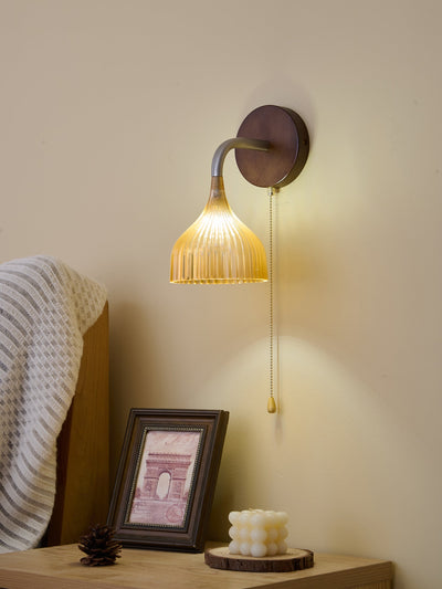 Cimararae Elegance Classic Wood Wall Lamp