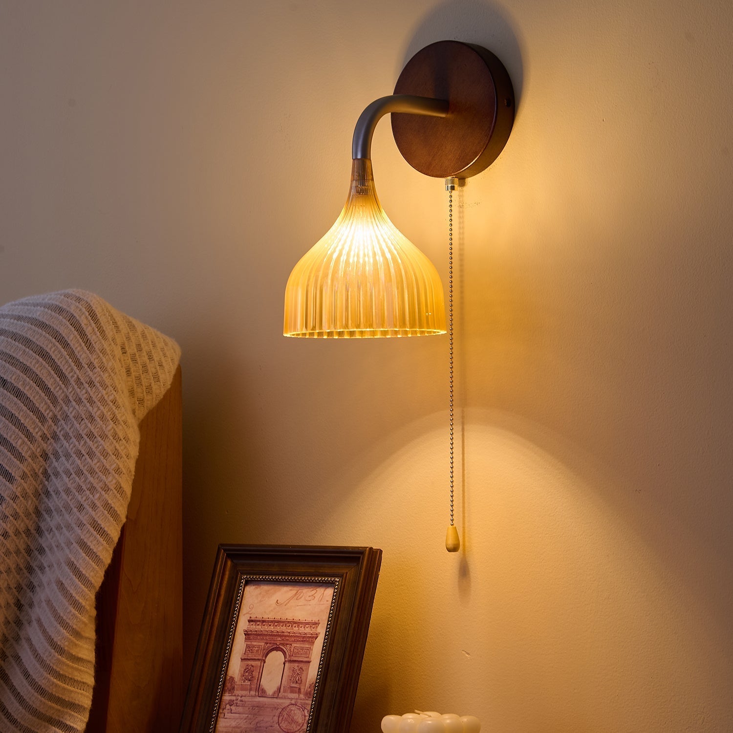 Cimararae Elegance Classic Wood Wall Lamp