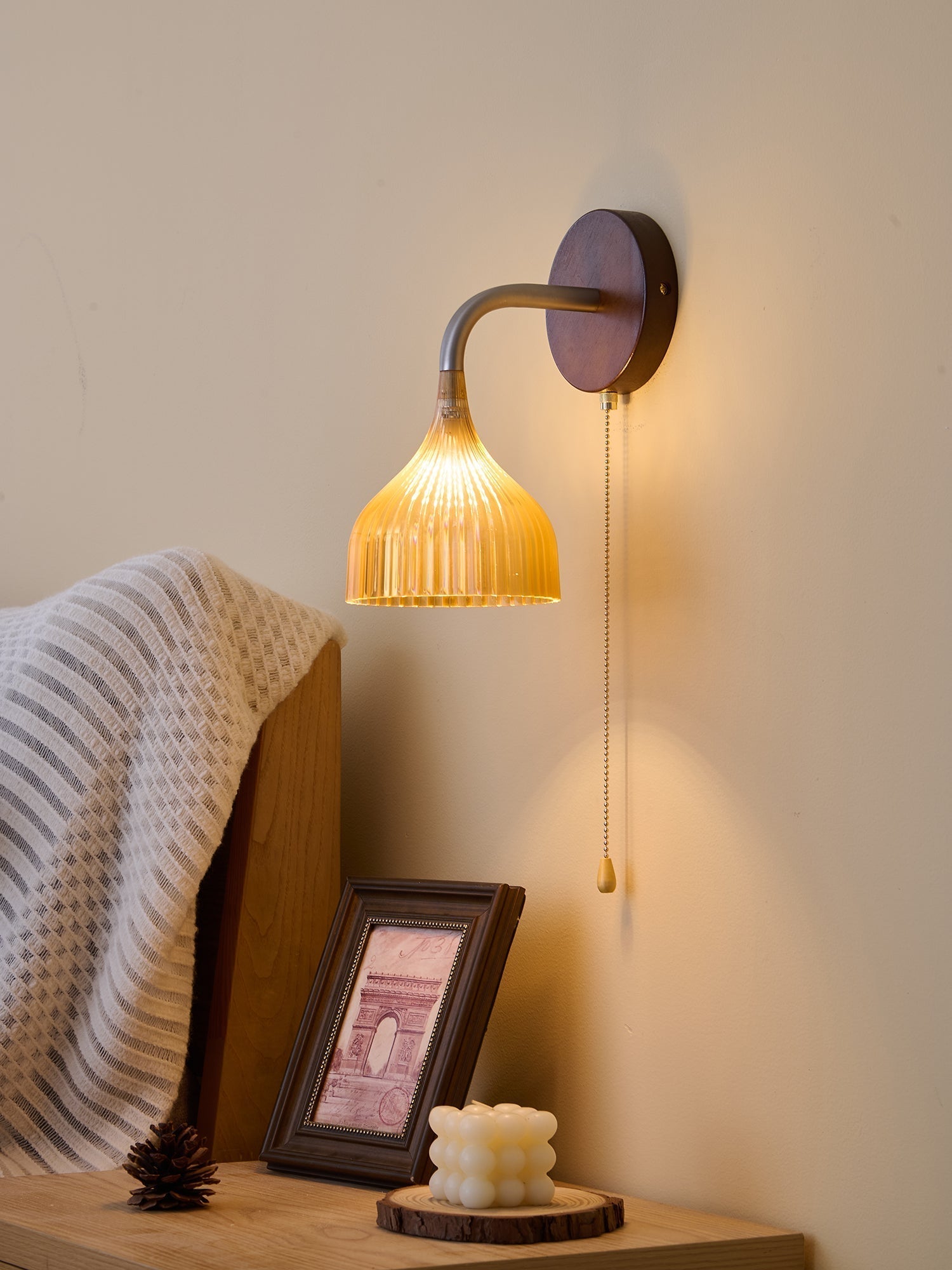 Cimararae Elegance Classic Wood Wall Lamp