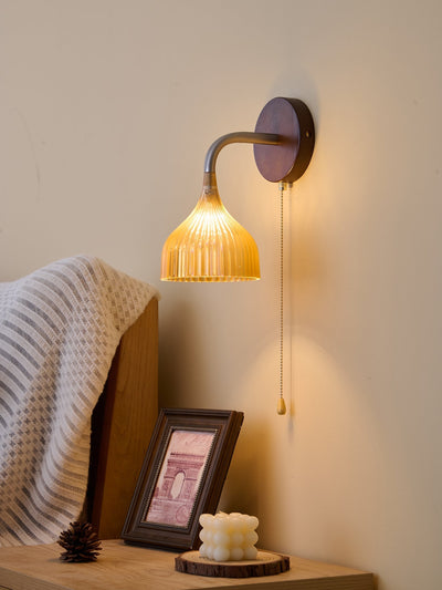 Cimararae Elegance Classic Wood Wall Lamp