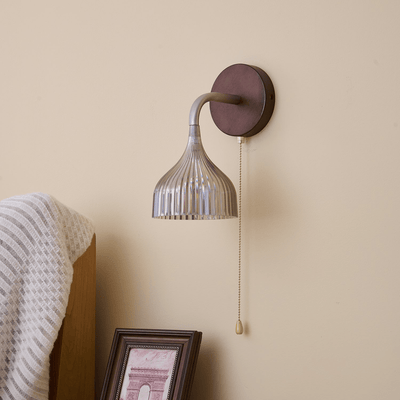 Cimararae Elegance Classic Wood Wall Lamp