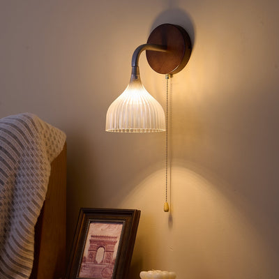 Cimararae Elegance Classic Wood Wall Lamp