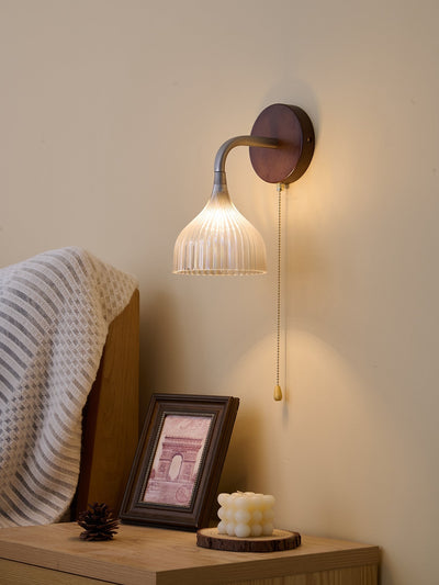 Cimararae Elegance Classic Wood Wall Lamp