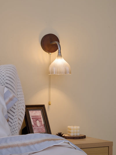 Cimararae Elegance Classic Wood Wall Lamp
