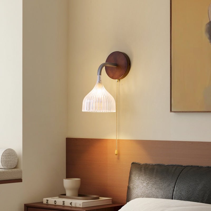 Cimararae Elegance Classic Wood Wall Lamp