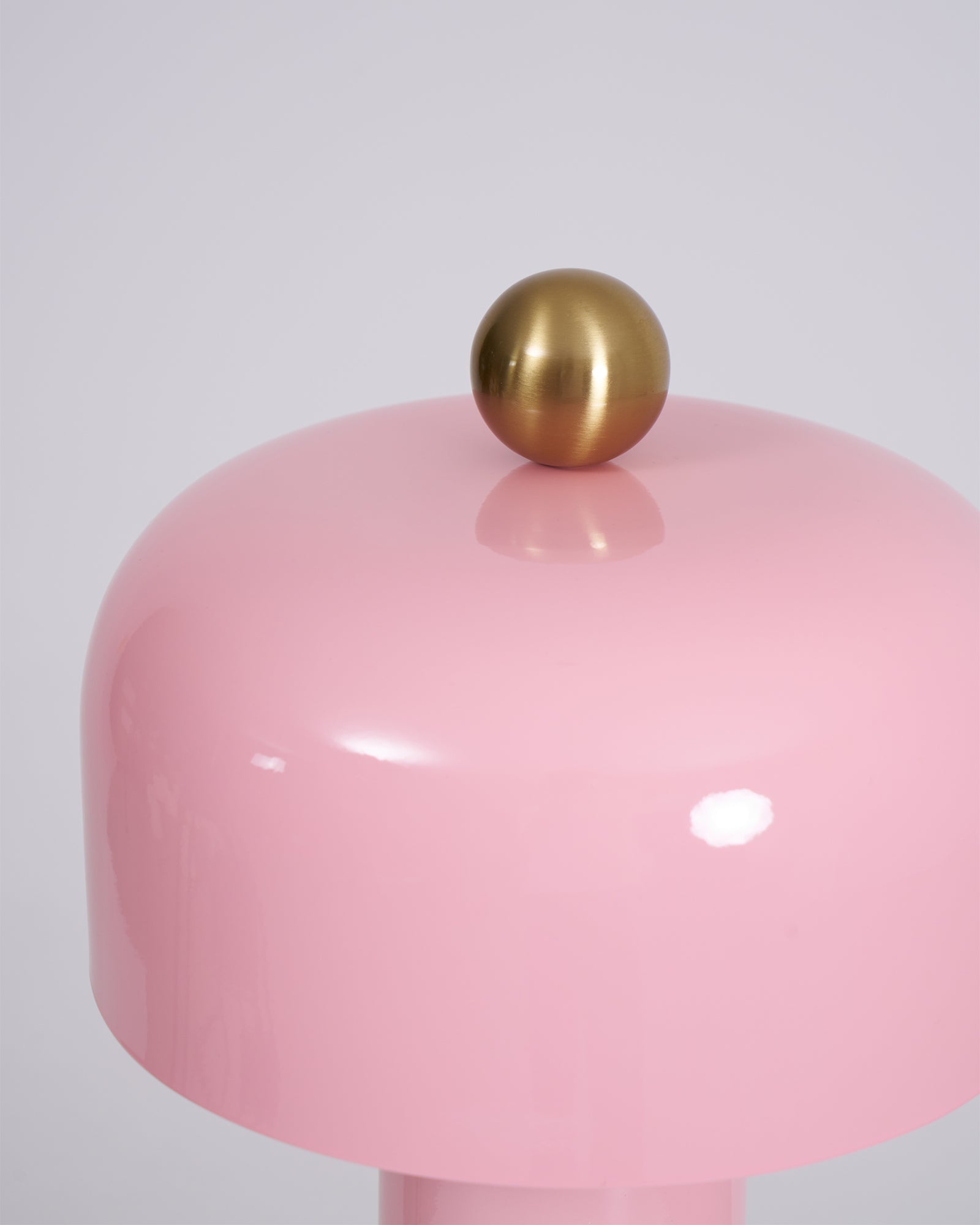 Ziora Retro Table Lamp - Neutral Decor