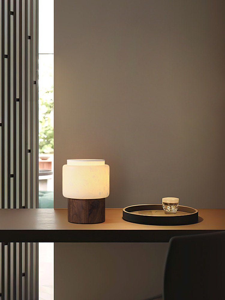 Nivalielle Core Alabaster Table Lamp