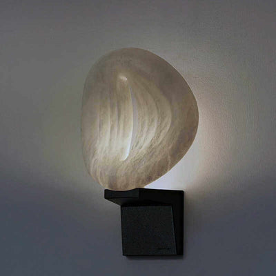 Eirion Rift Alabaster Wall Lamp