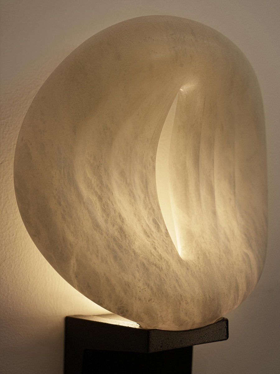 Eirion Rift Alabaster Wall Lamp