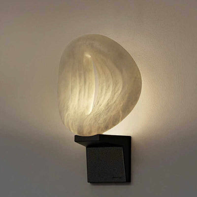 Eirion Rift Alabaster Wall Lamp