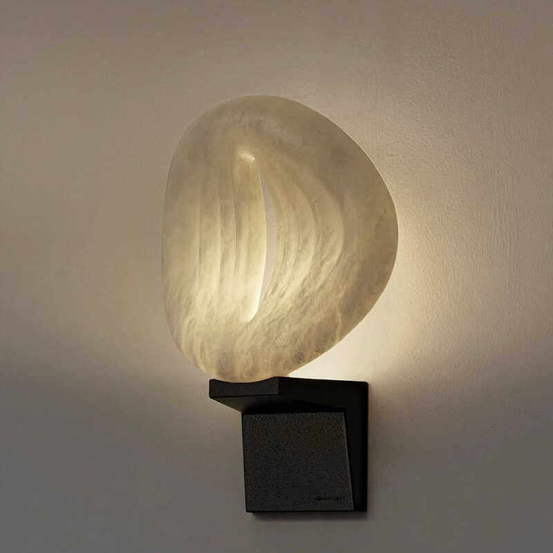 Eirion Rift Alabaster Wall Lamp