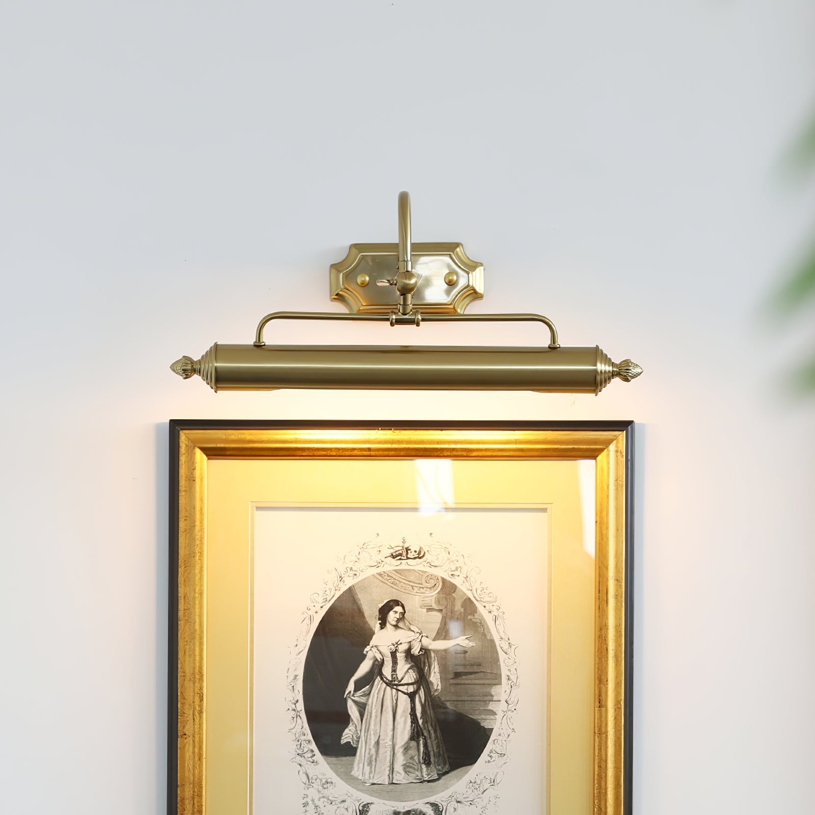 Gildorane Lumeo Wall Light