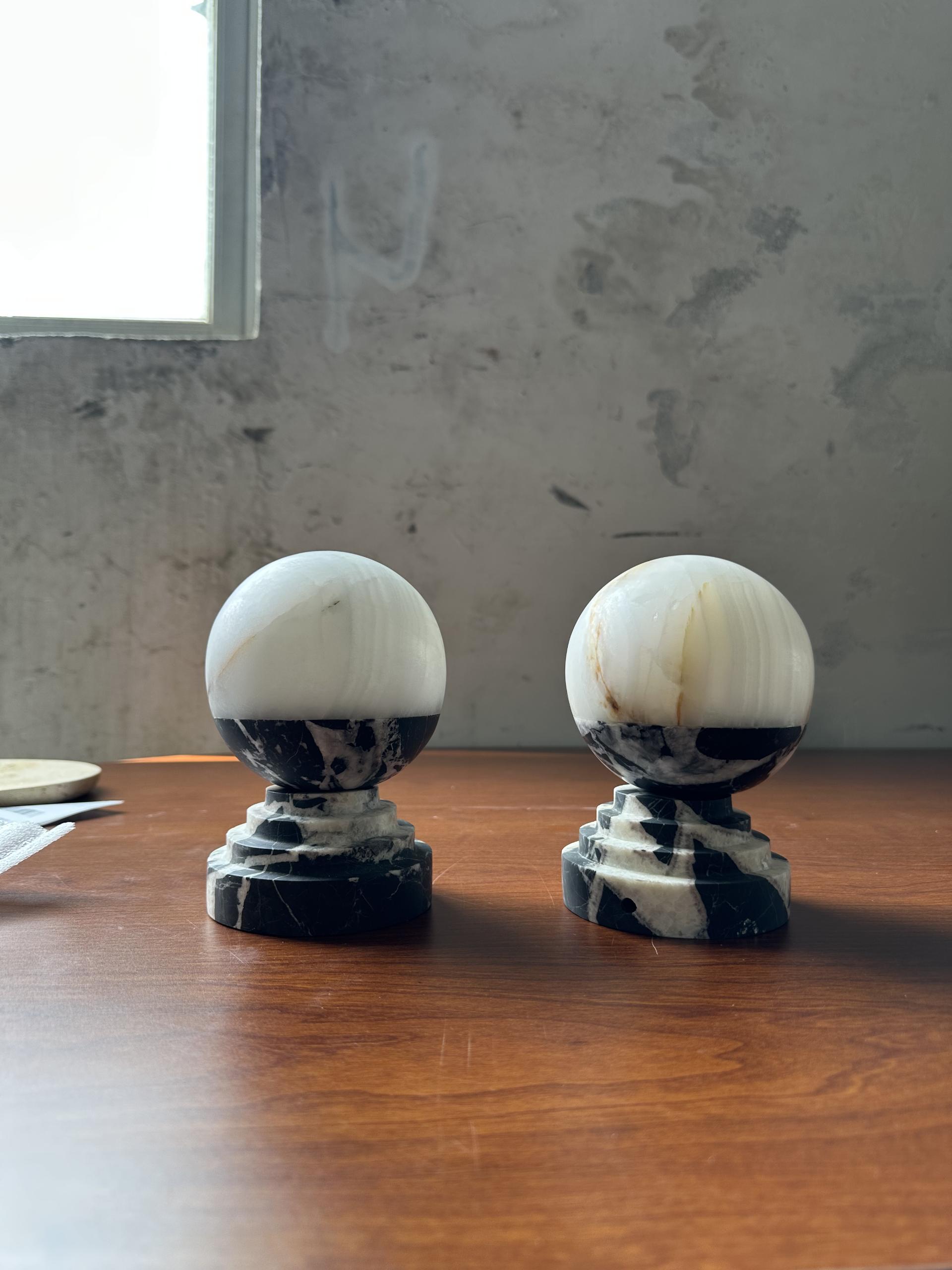 Tinarea Table Lamp