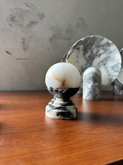 Tinarea Table Lamp