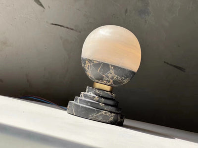 Tinarea Table Lamp