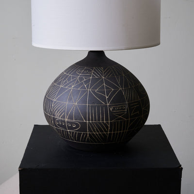 Alex Minimalist Table Lamp