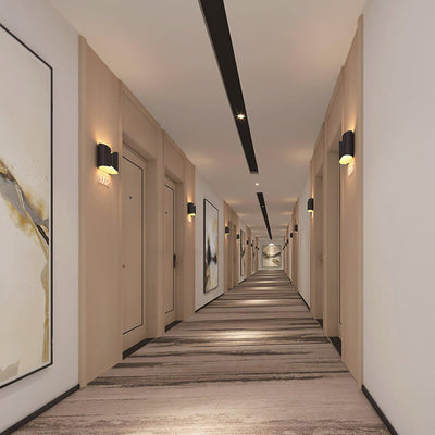 Vanta Wall Light