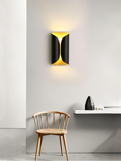 Vanta Wall Light