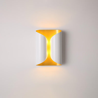 Vanta Wall Light