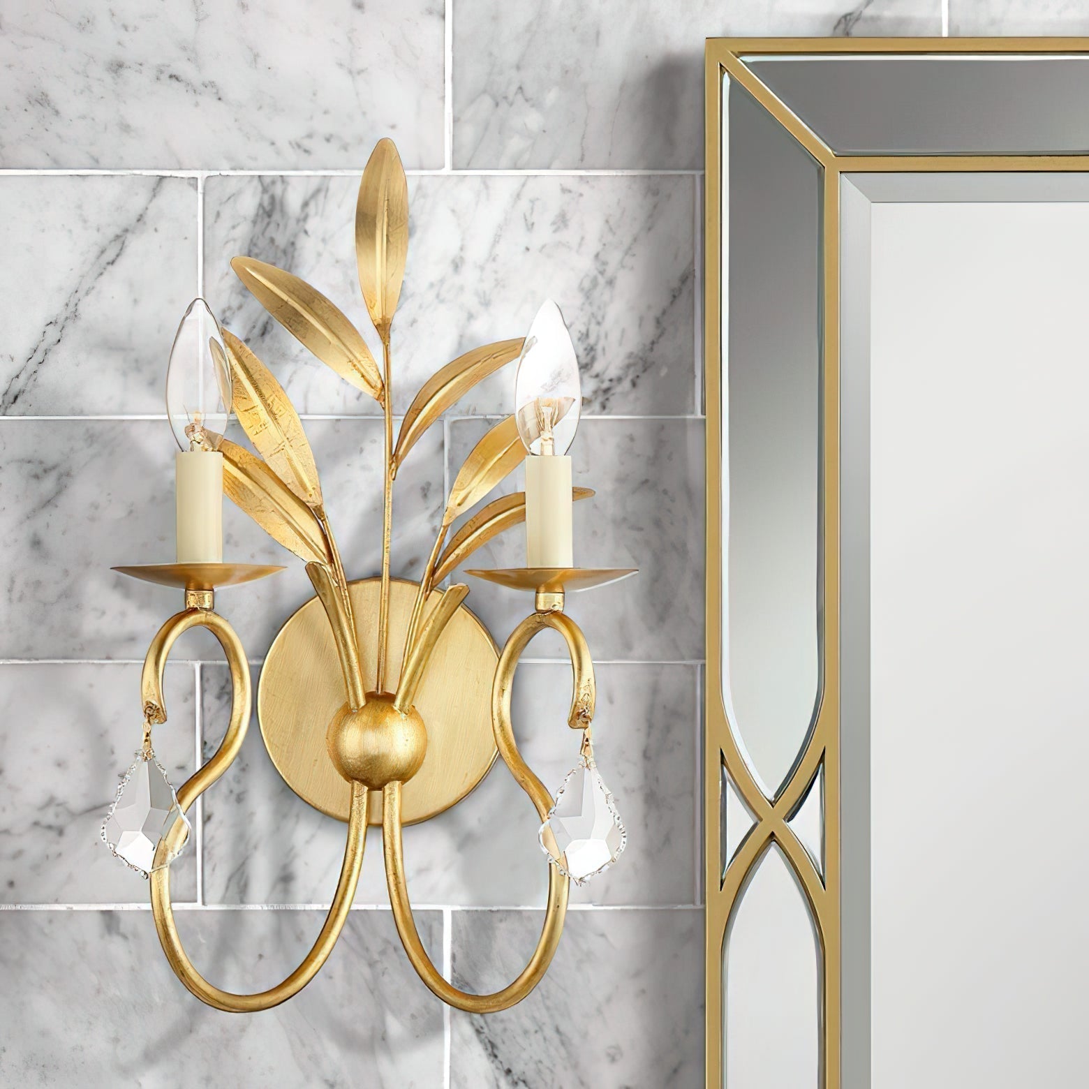 Elaoise Wall Lamp