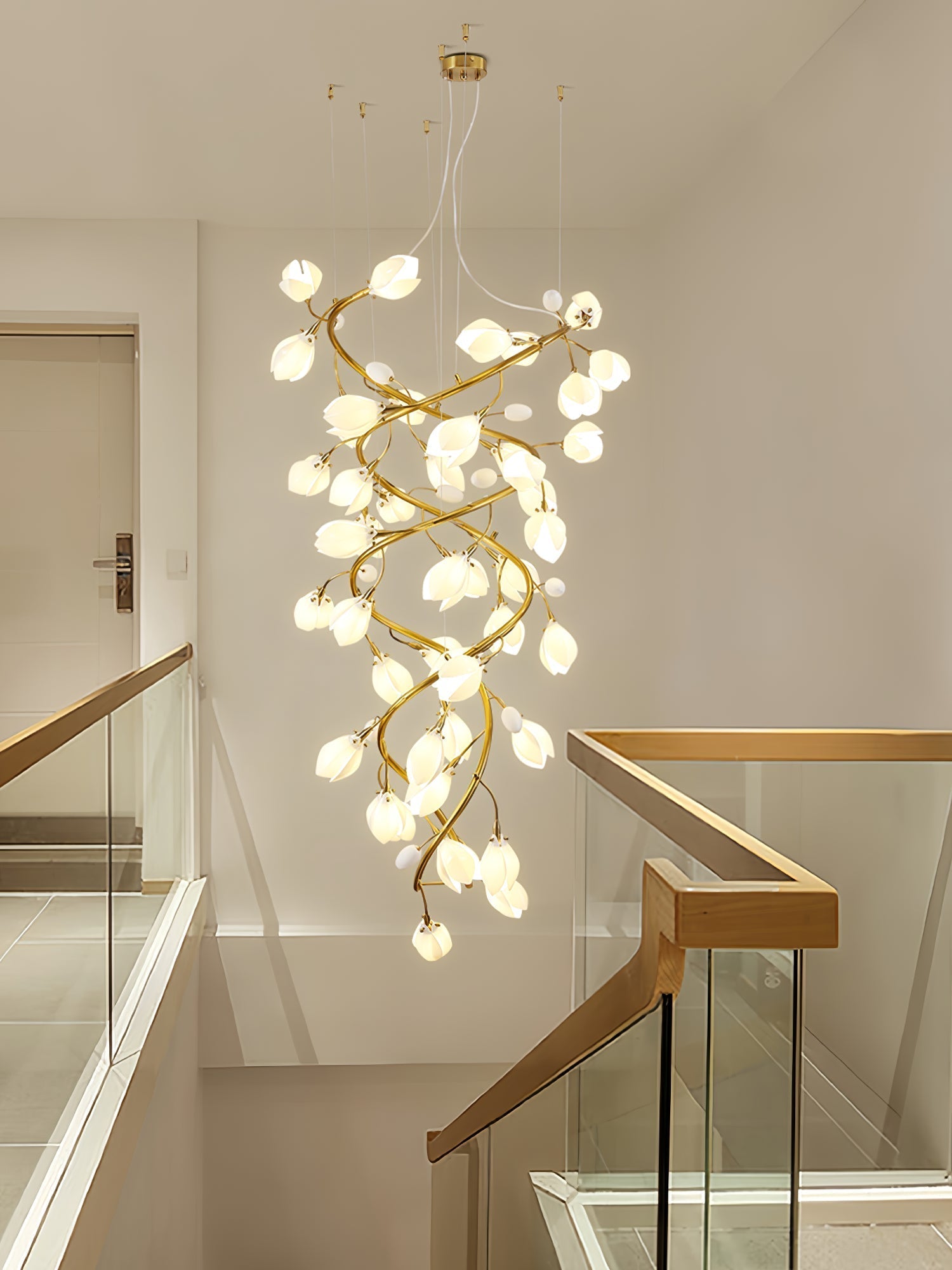 Evene Spiral Ceramic Brass Chandelier