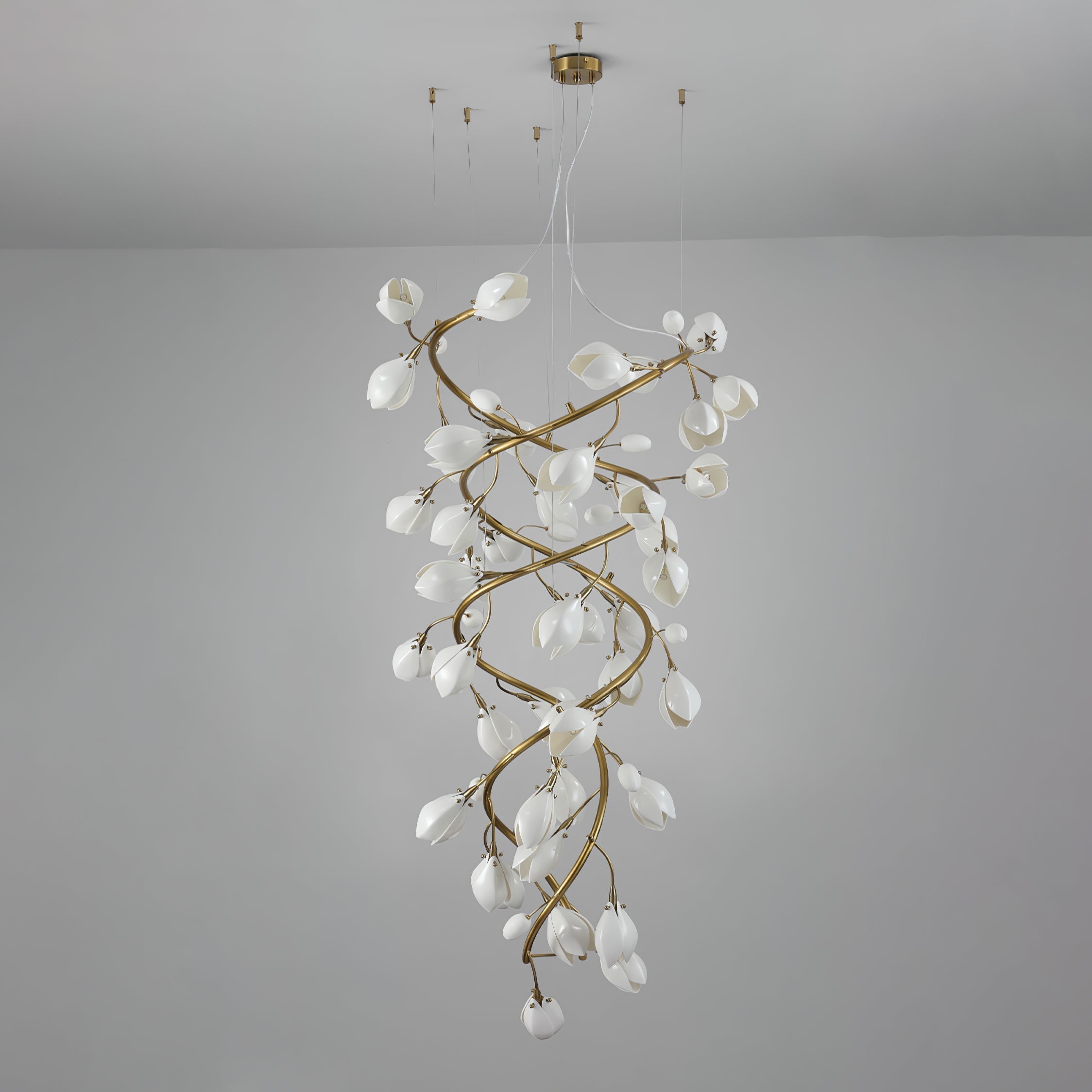 Evene Spiral Ceramic Brass Chandelier