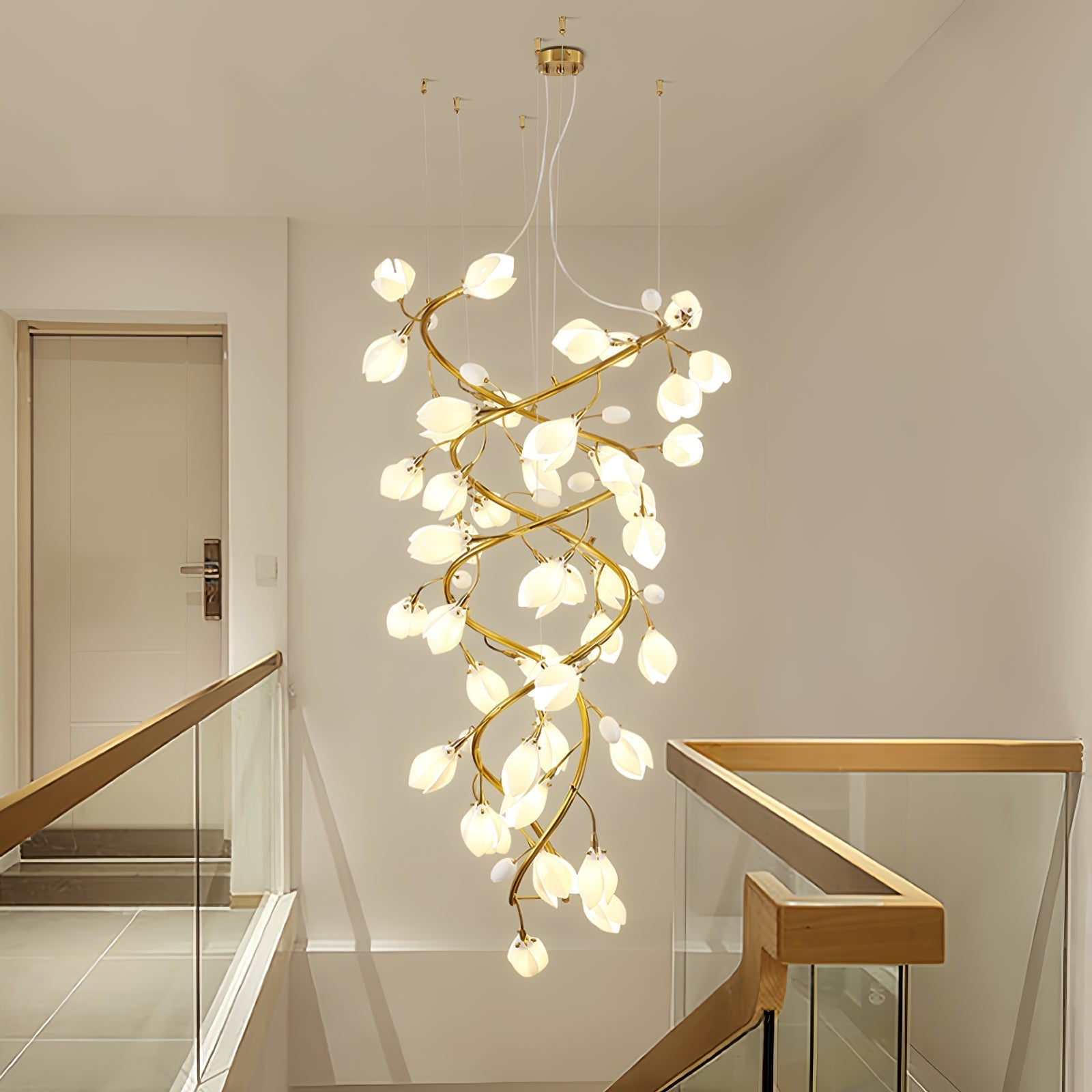 Evene Spiral Ceramic Brass Chandelier