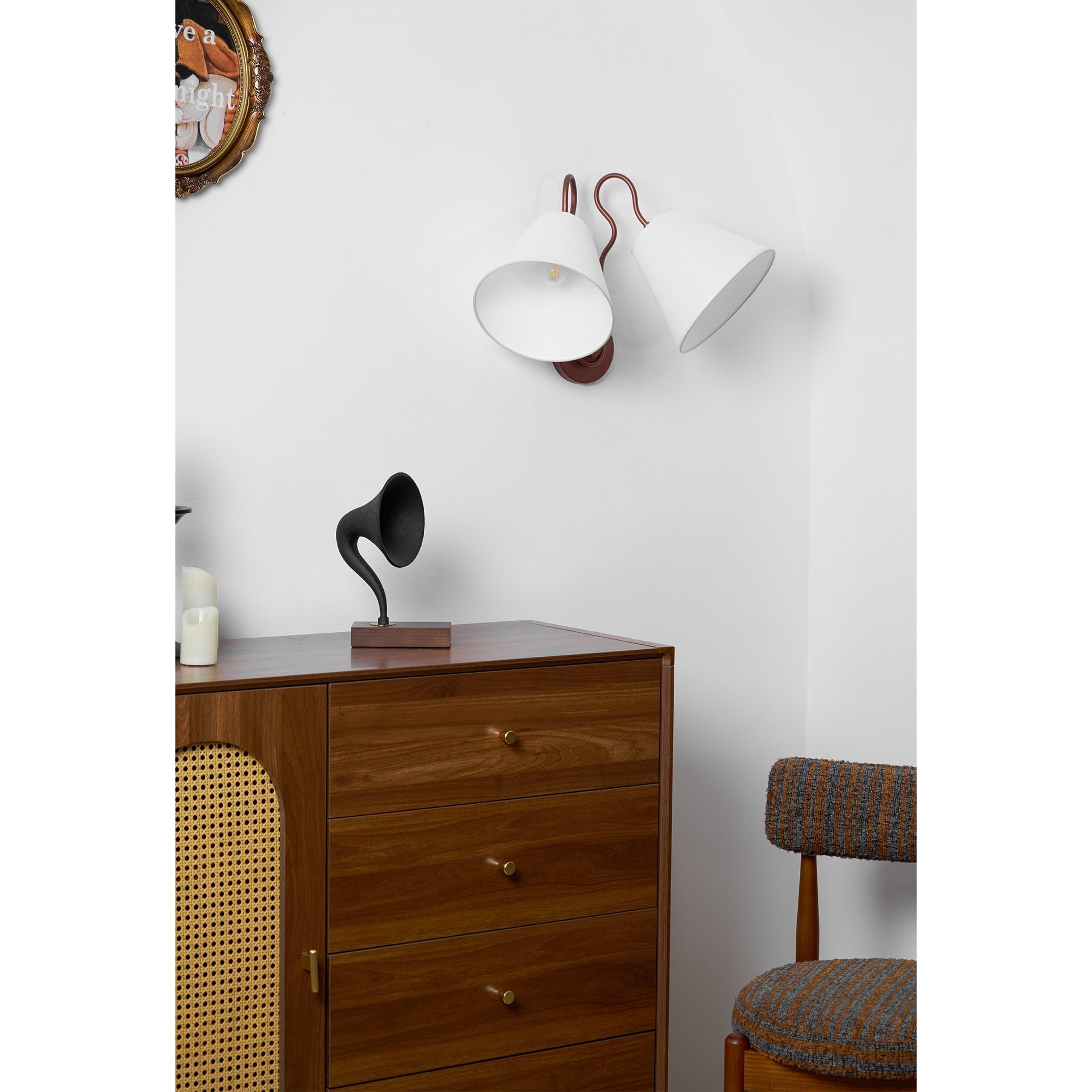 Orelorenne Wall Lamp