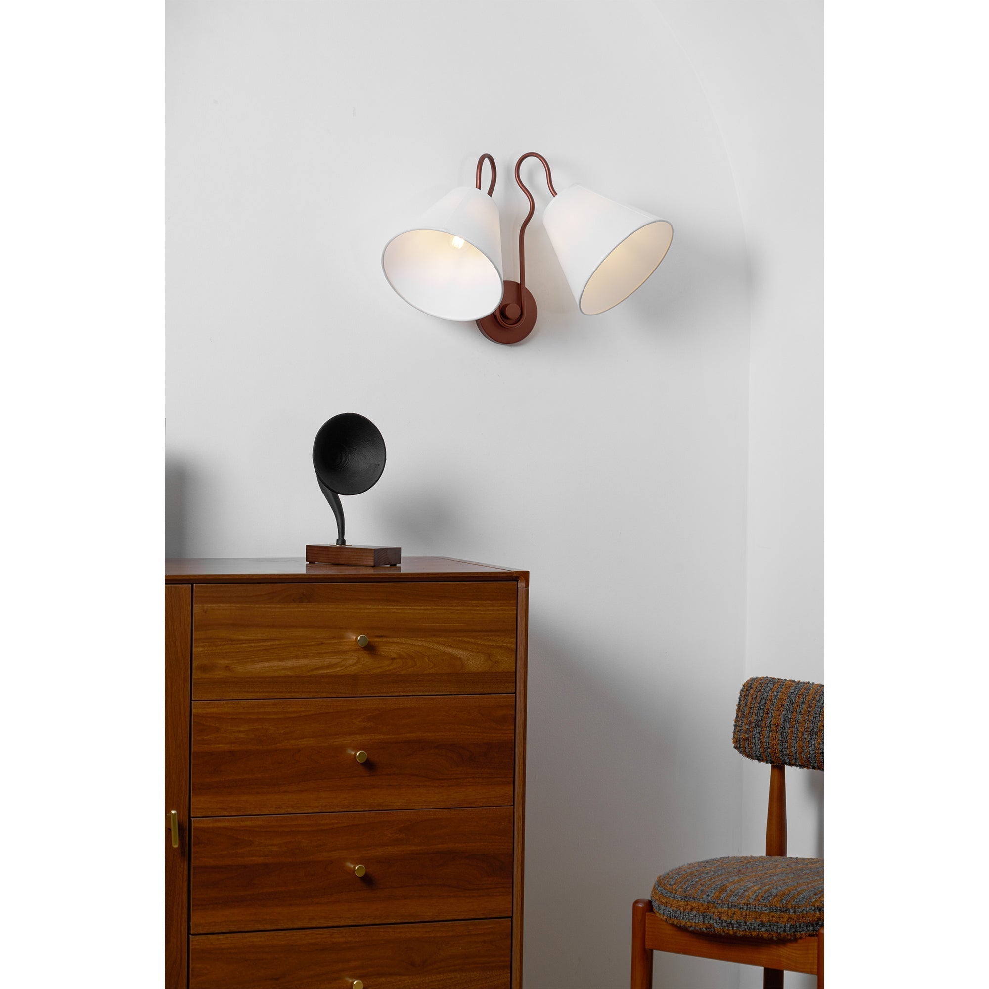 Orelorenne Wall Lamp