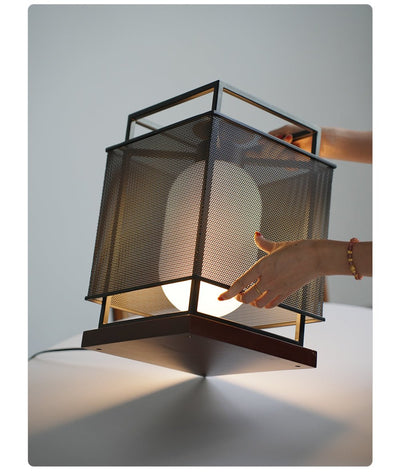 Bravik Table Lamp