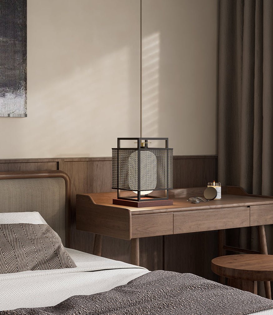 Bravik Table Lamp