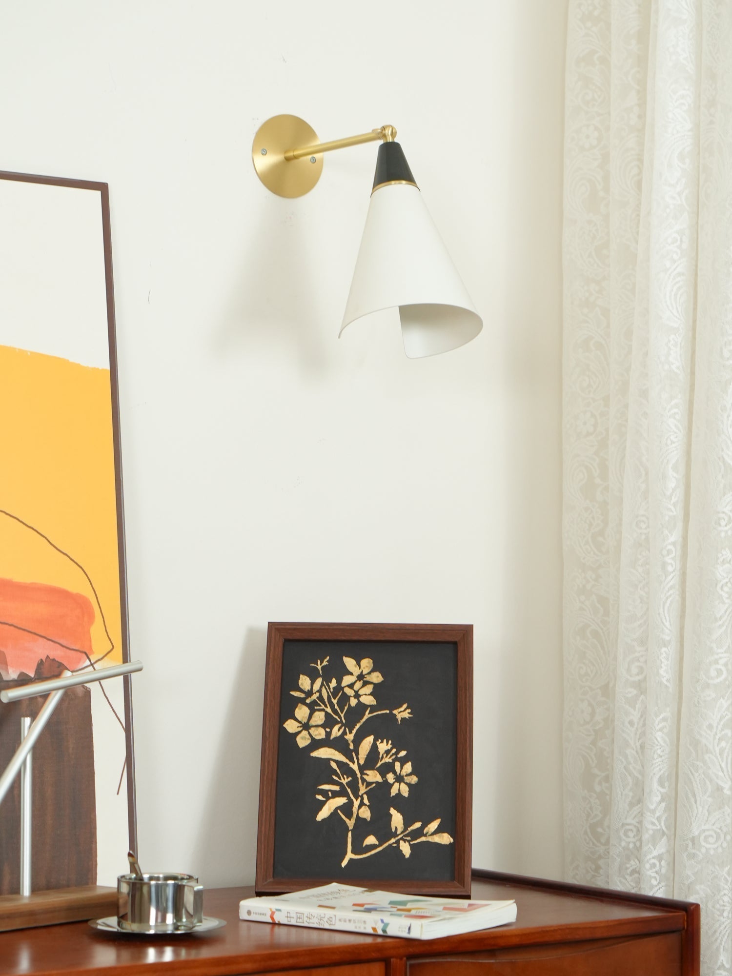 Orieiella Modern Minimalist Brass Wall Lamp