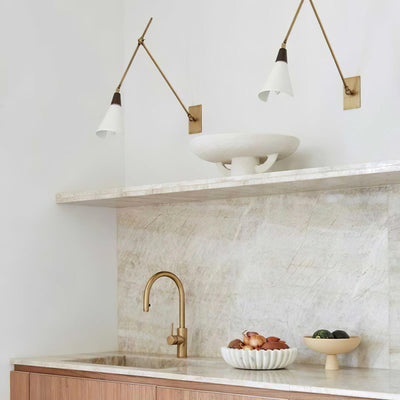 Avenalelle Wall Lamp