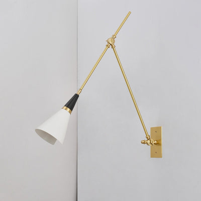Avenalelle Wall Lamp